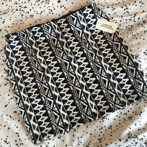 F21•Ikat Aztec Mini Skirt w Velvet Details•NWT